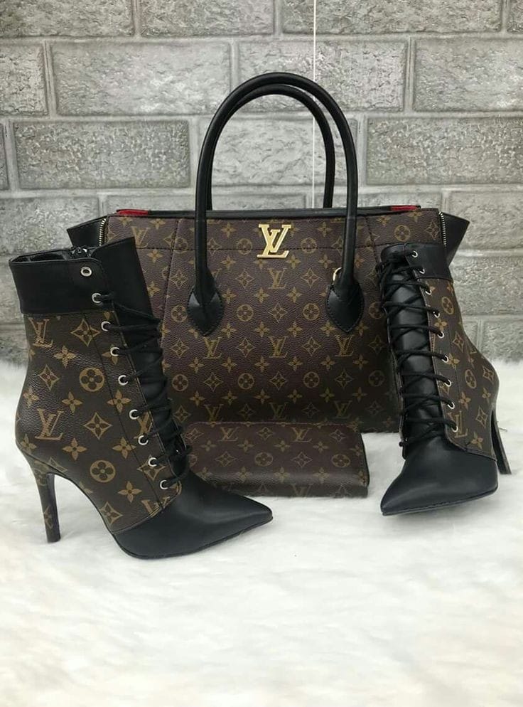 Set Esclusivo LV