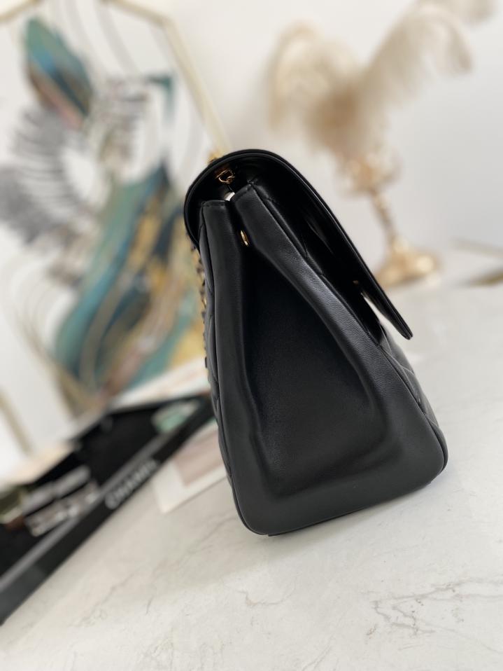 CHANEL nuova borsa a spalla singola